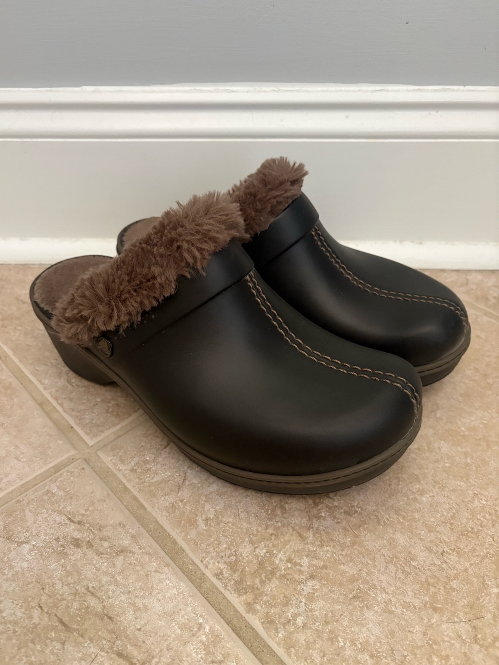 Crocs Cobbler Eva Faux Fur Lined Brown Clogs Mules Shoes 11552 Women's Size 8